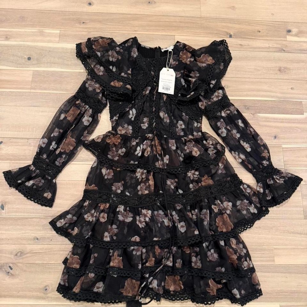 NWT Ivy city Black floral dress with bell sleeves and ruffles Size S #floral